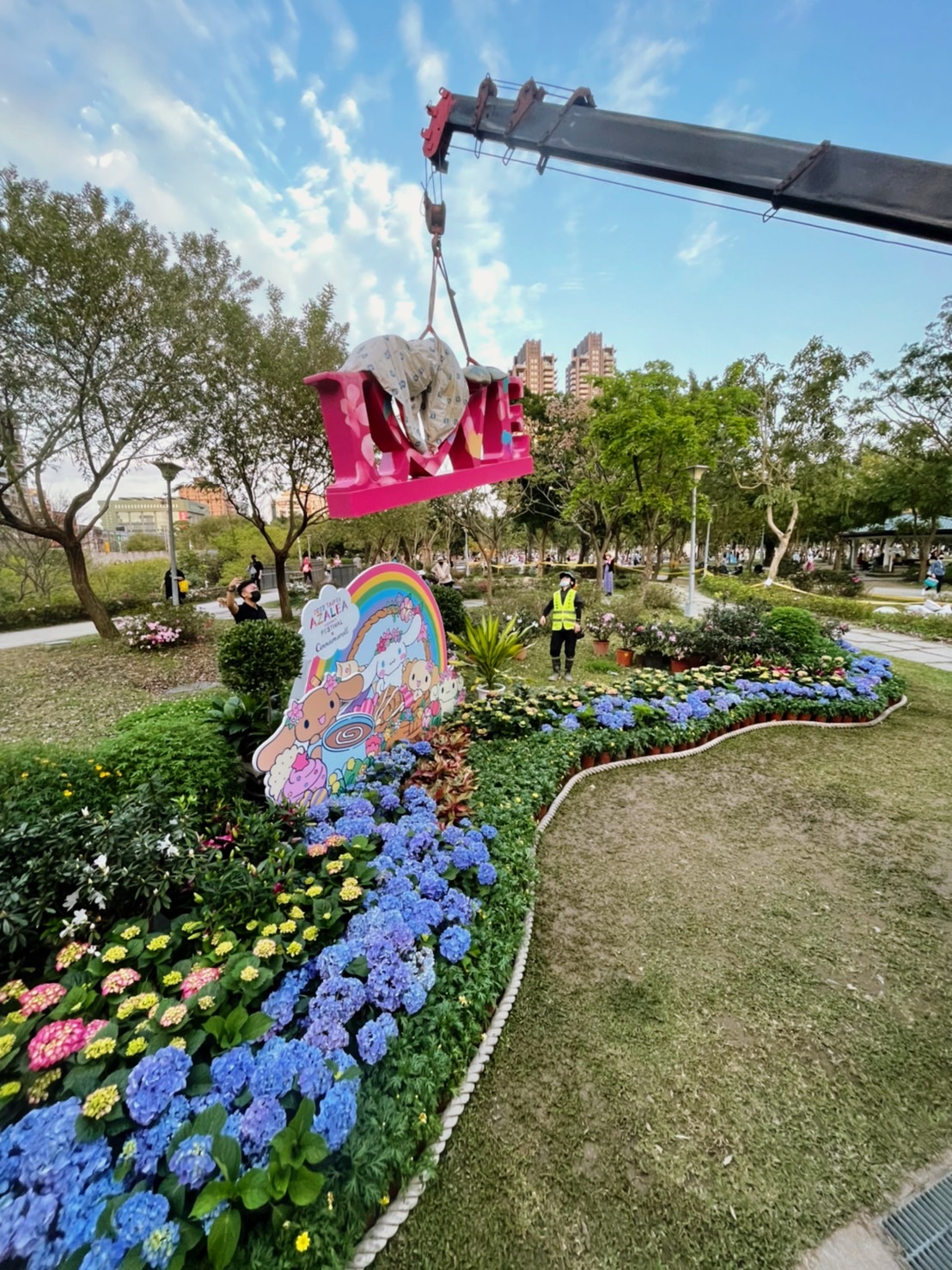 台北大安森林公園-Love花卉裝置藝術