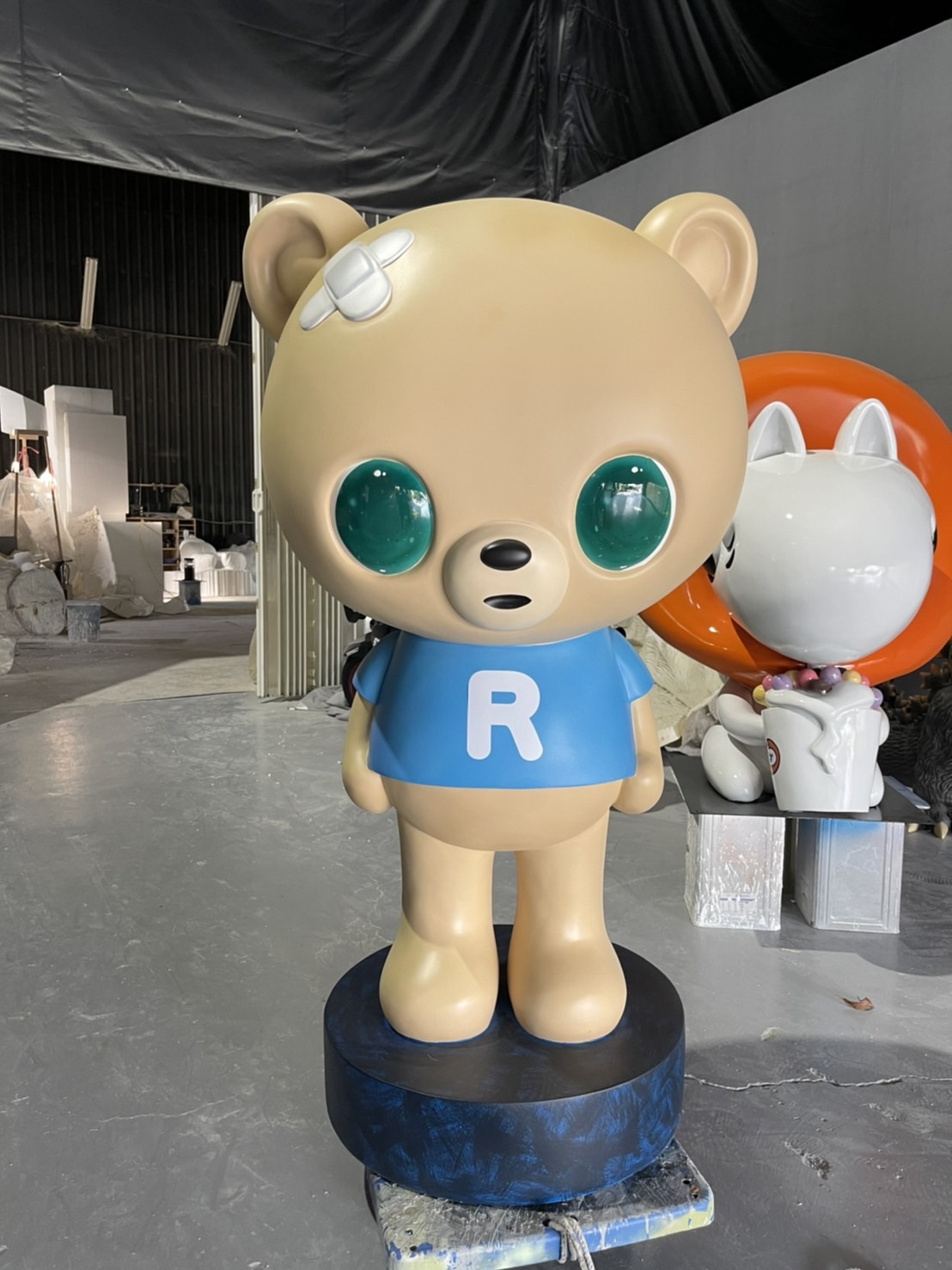 Fiberglass Cartoon Bear Statue 